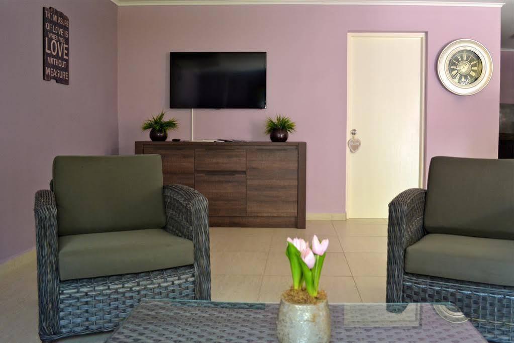 Cadushi Apartments Oranjestad Exteriér fotografie
